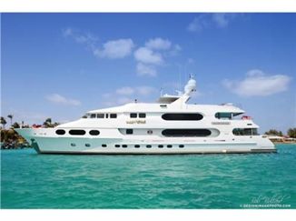 146' 2008 Christensen Yachts Tri-Deck | US $17,900,000