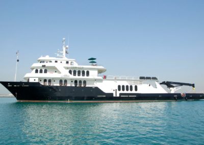 220' 2007 Shadow Marine Custom Expedition Yacht | US $8,499,000