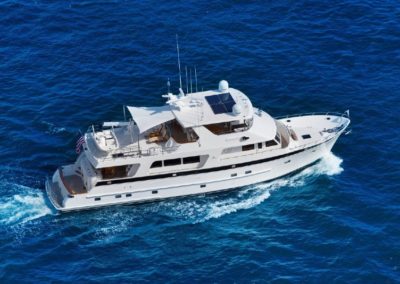82' 2015 Outer Reef Yachts 820 CPMY | US $3,995,000