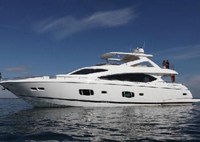 88' 2010 Sunseeker 88 Yacht | US $3,249,000